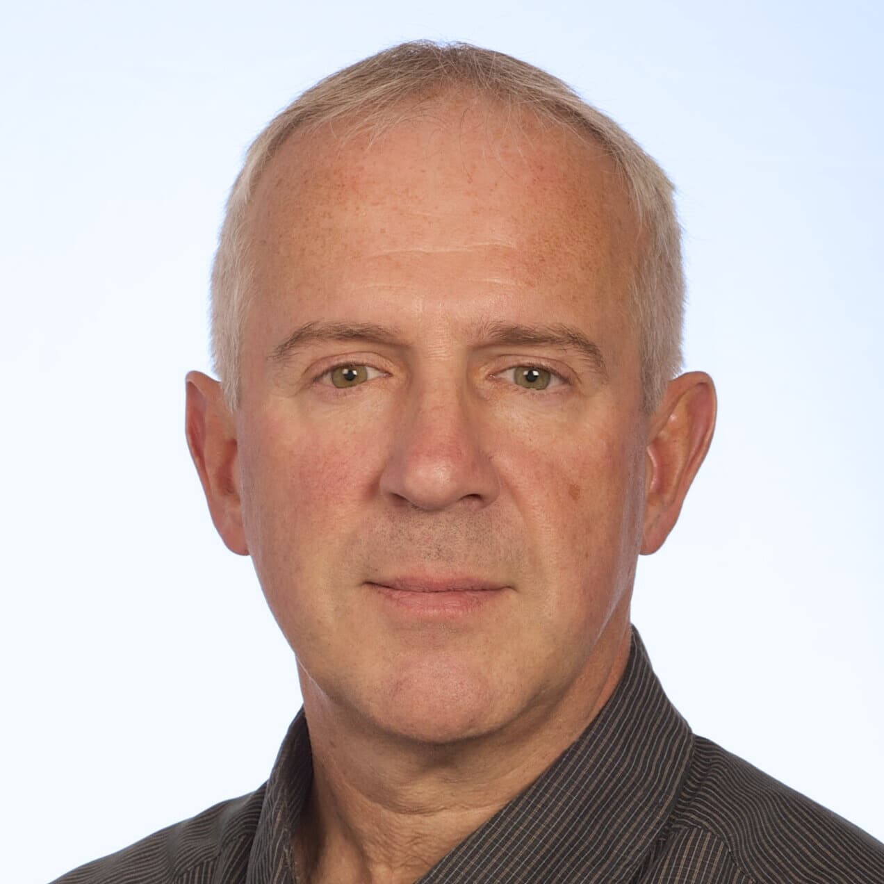 Leonard Seymour headshot.